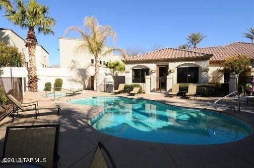 Photo - 2550 E River Rd