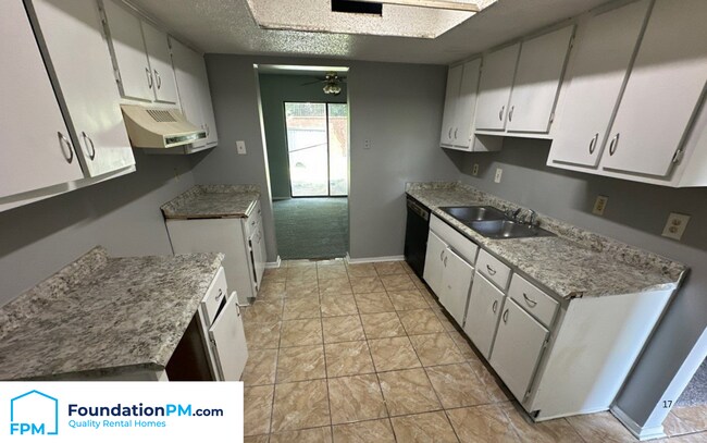 Photo - 6429 Kirby Trees Dr