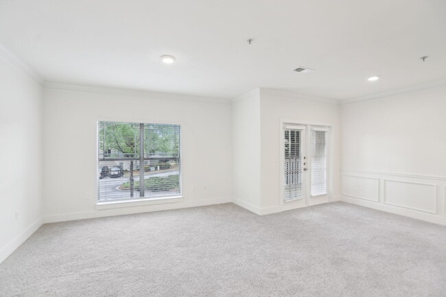 Wesley Kensington Apartments at Stonecrest
