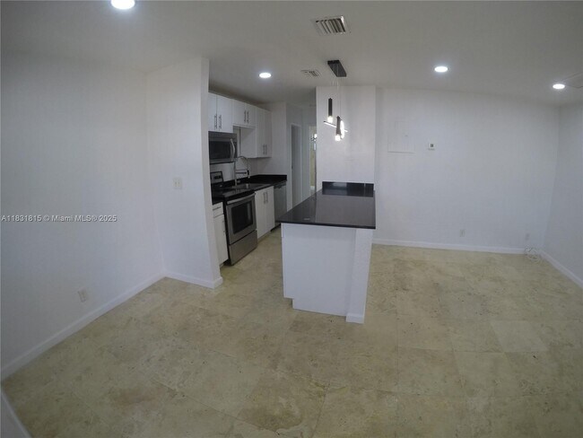 Photo - 1204 NE 5th Terrace Unidad 2