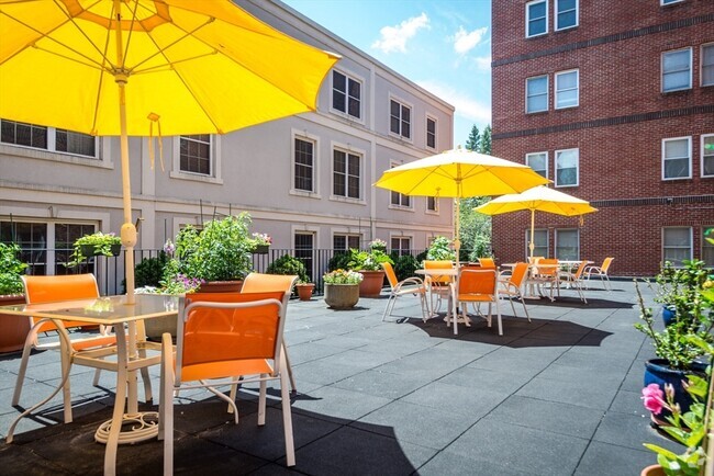 Building Photo - 2456 Massachusetts Ave Unit 401 Rental