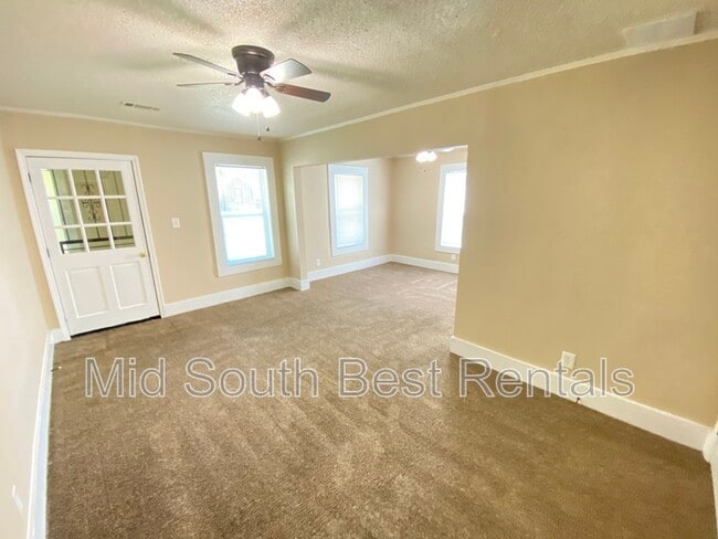 Photo - 3202 Hardin Ave