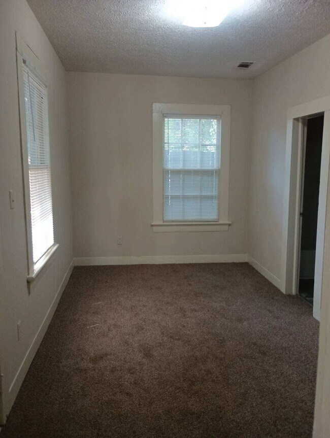 Photo - 2703 17th Ave Unit B