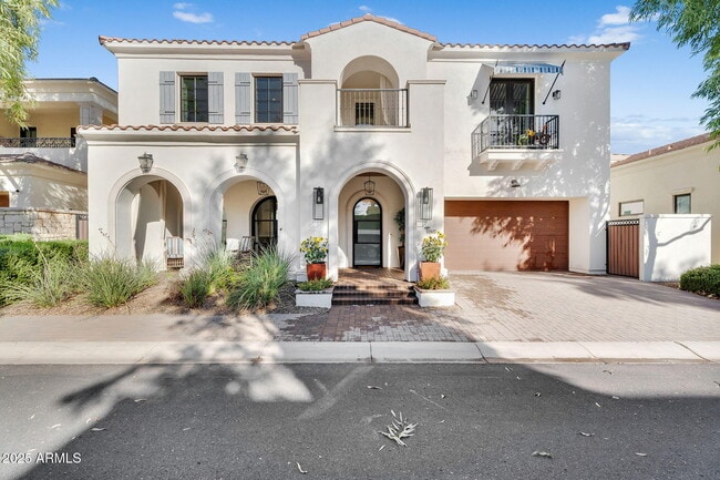 Building Photo - 3507 North 39th Pl