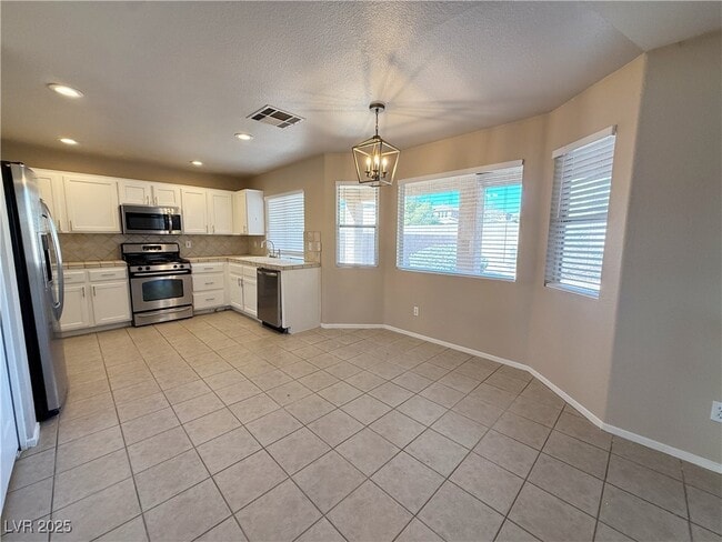 Building Photo - 7761 Locke Haven Dr Rental