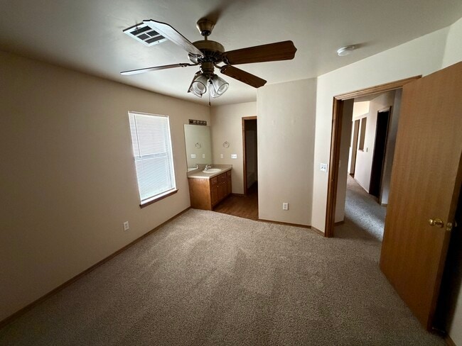 Photo - 2805 SE 89th Ter