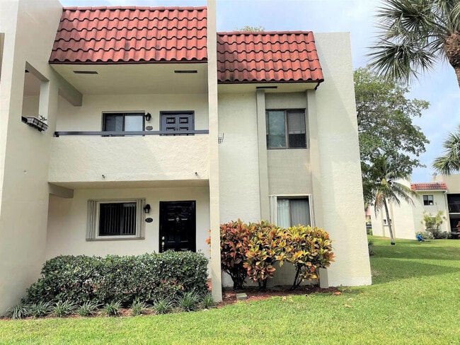 Building Photo - 120 NW 70th St Rental