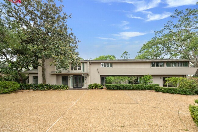 Photo - 626 Rocky River Rd