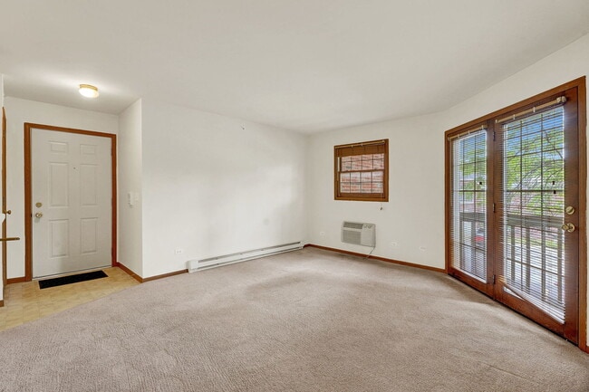 Photo - 330 Leah Ln Unit 2C
