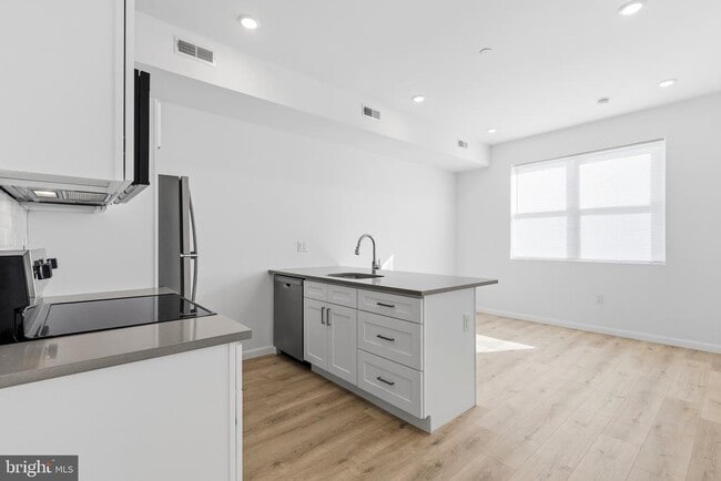 Photo - 7248 Rising Sun Ave Unit 210