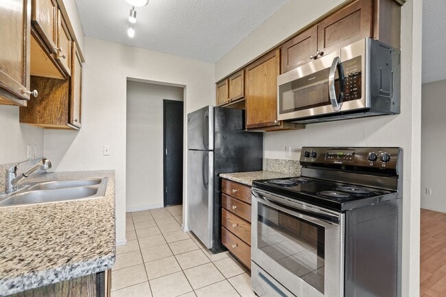 Photo - Golden Valley Greenway