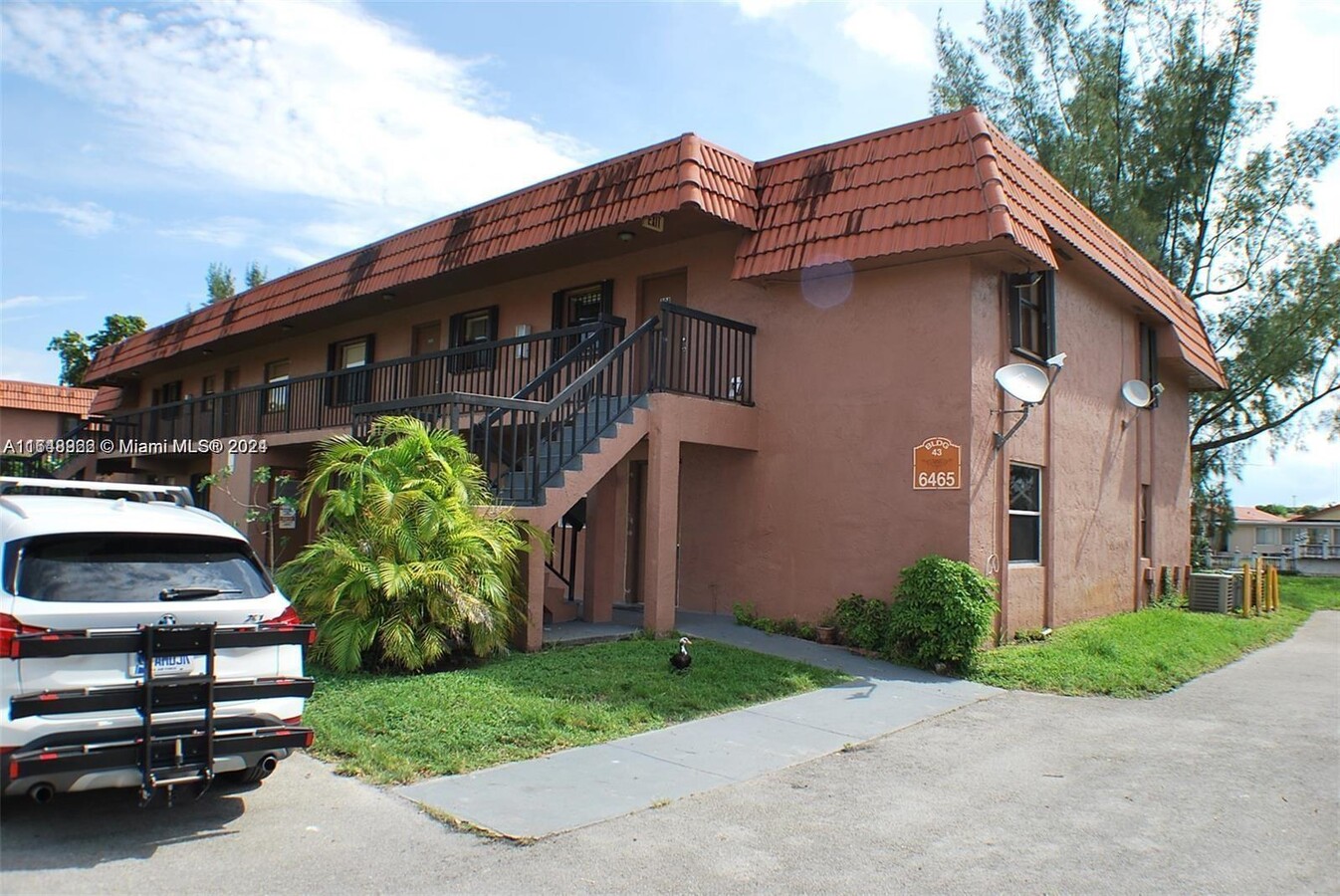 Photo - 6465 W 27th Ave Unidad 43-104 Rental