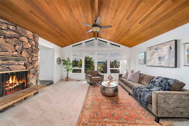 Photo - 10612 157th Ave NE