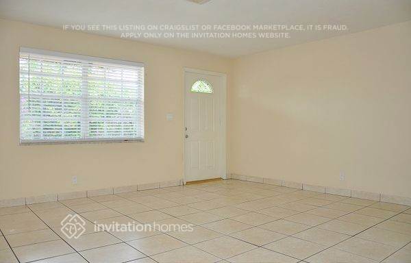 Photo - 1380 SW 26th Terrace