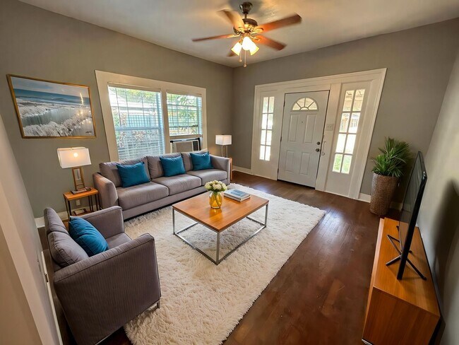 Photo - **APPLICATION RECEIVED** **MOVE-IN SPECIAL...