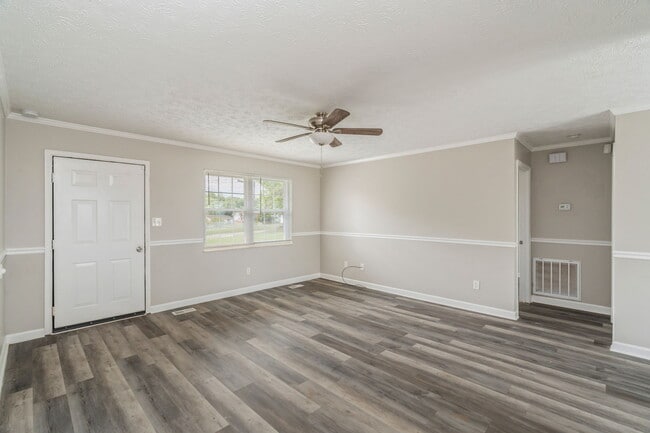 Photo - 2832 Vicksburg Ln