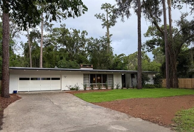 Building Photo - 813 NW 22nd St Rental