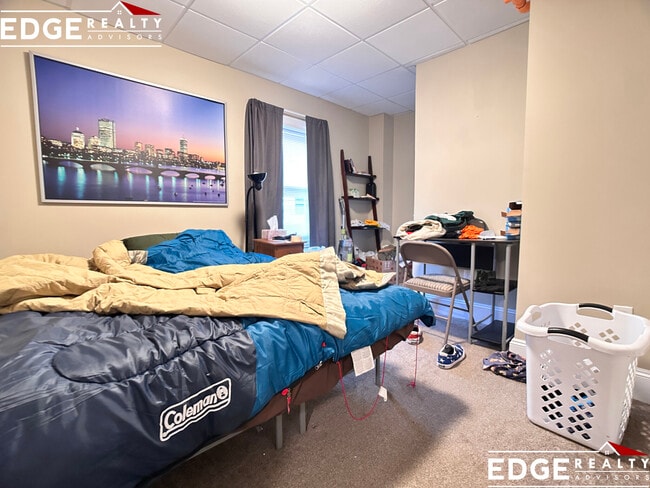 Photo - 555 Washington St Unit 1