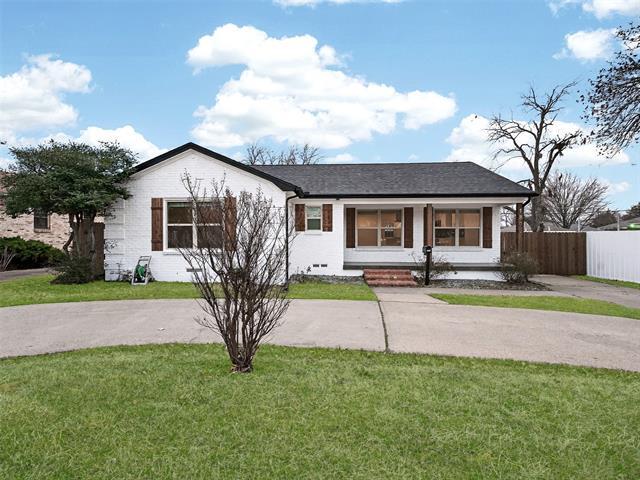 Building Photo - 1808 Oates Dr