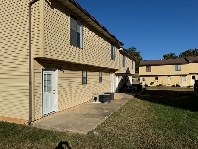 Photo - 162 Vickie Lynn Ln Unit A