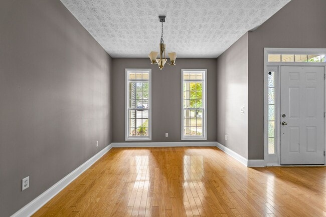 Photo - 4BR Home with Screened Porch Walkable to Downtown Senoia