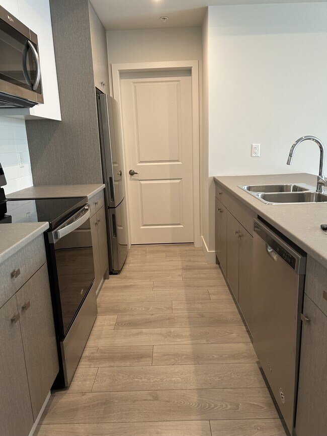 Photo - 1516-1516 McCallum Rd