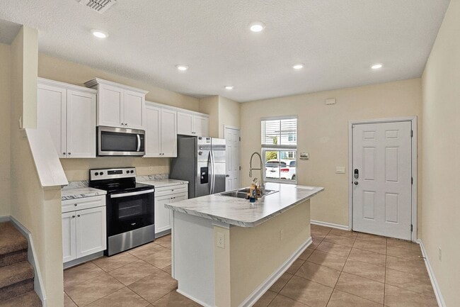 Photo - 2 bedroom/ 2.5 bathroom townhome in St Augustine!