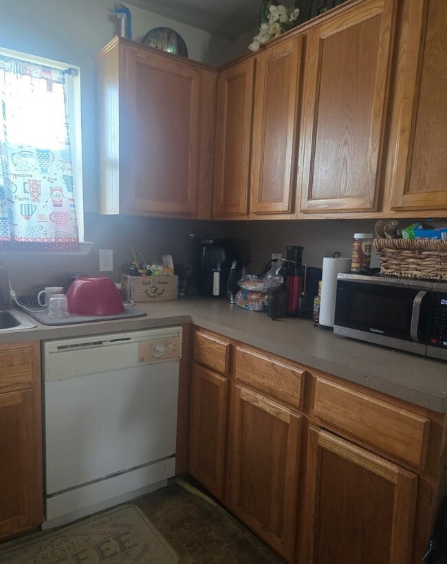 Photo - 21135 Sprouse Cir