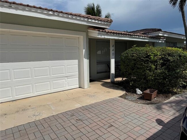 Photo - 440 SE 1st Terrace