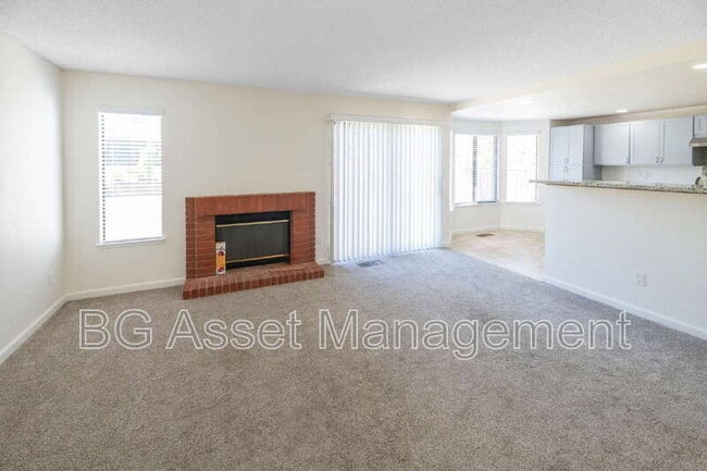 Photo - 238 Cinnabar Way