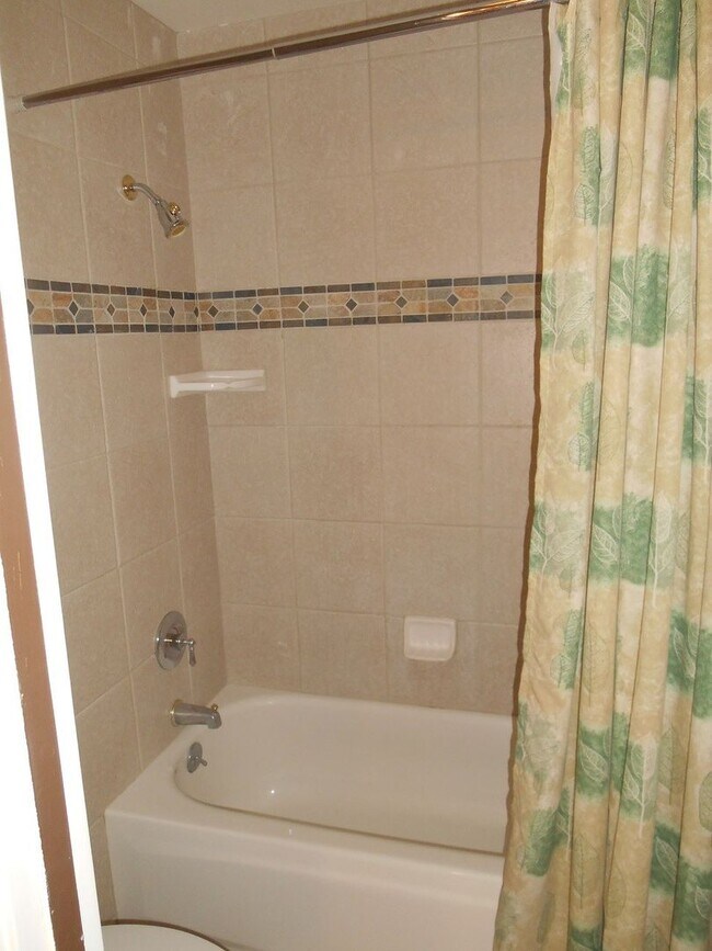 Photo - 2 bedroom plus loft condo with carport