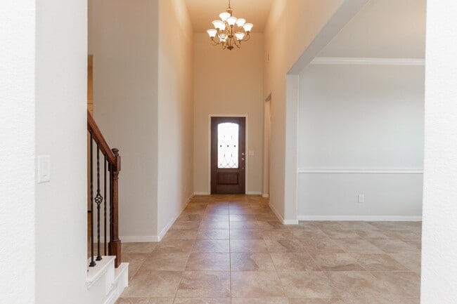 Photo - 10 Log House Ct