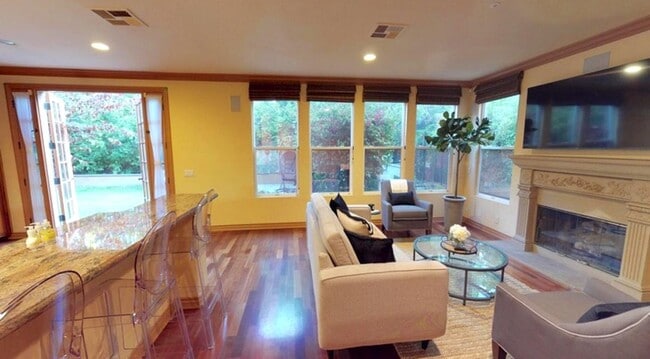 Photo - 6800 Altamor Dr