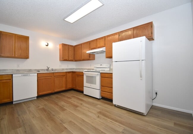 Photo - Newly Renovated! Top floor apartment! Close to MSU and downtown! Unit 64
