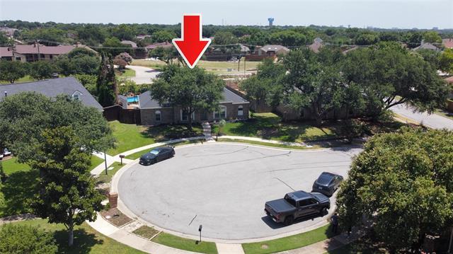 Photo - 2260 Valley Mill