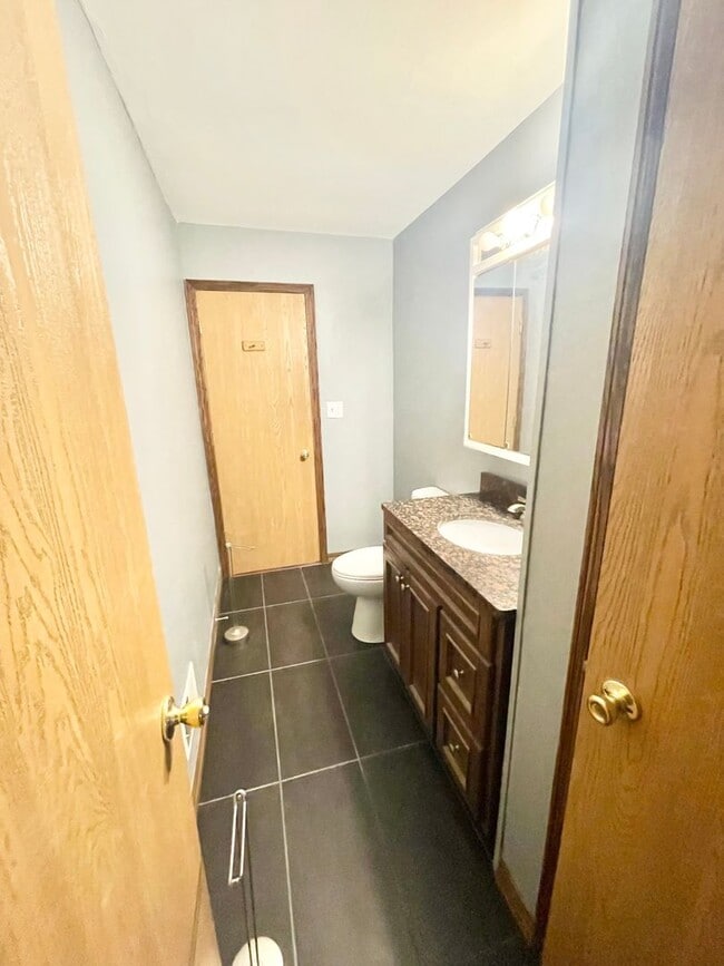 Brick Ranch 3 Bedroom Home with 3 Car Garage! Rental House Rental in