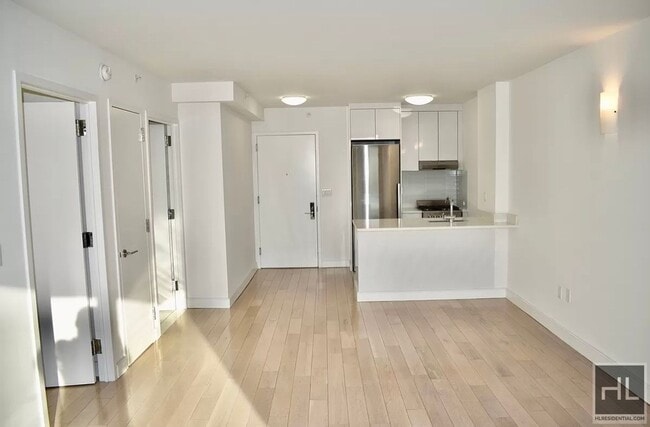 Photo - Gorgeous rent stabilized 1 bedroom apartment spanning 700 sq with private balcony, dishwasher, mi... Unit 3B