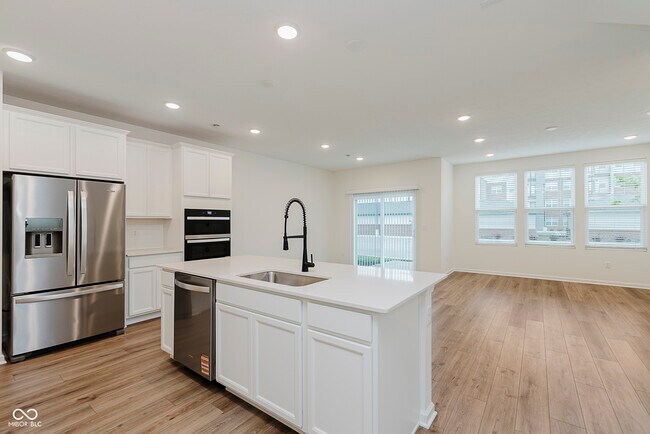 Photo - 7306 Shroyer Wy