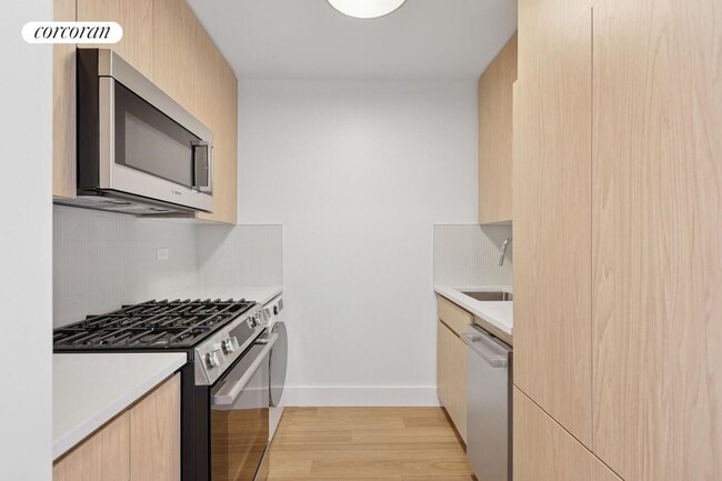 Photo - 501 E 87th St