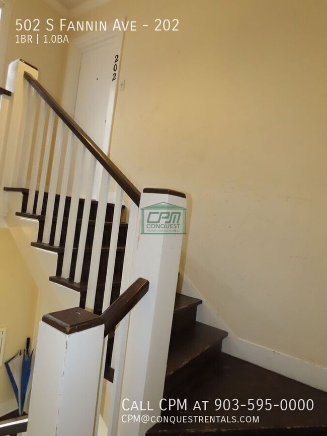 Photo - 502 S Fannin Ave