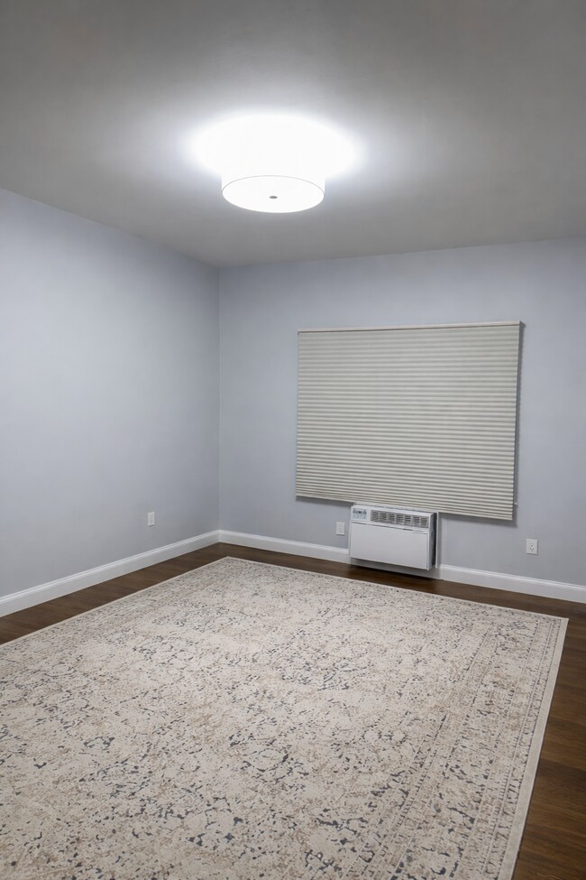 Photo - 100 Pierson Miller Dr Unit B15