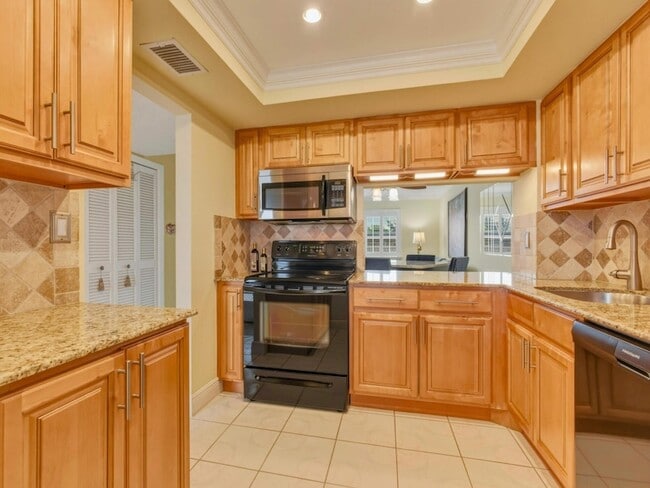 Photo - 9810 Marina Blvd Unidad 1136