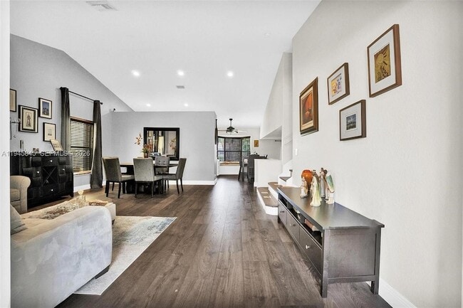 Photo - 18071 Clear Brook Cir