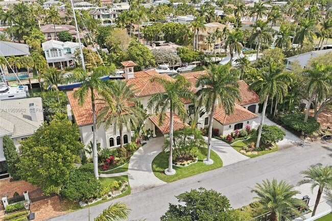 Photo - 628 Coral Way