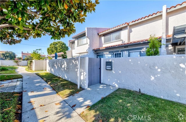 Building Photo - 23218 S Vermont Ave Rental