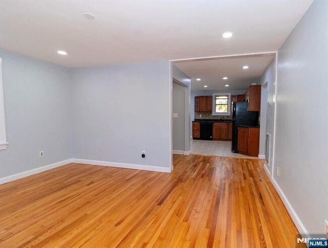 Photo - 14-20-20 11th St