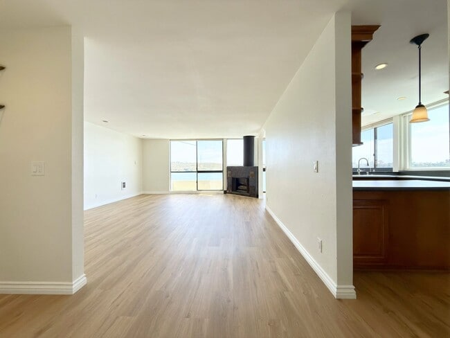 Photo - Panoramic Ocean and Lagoon Views