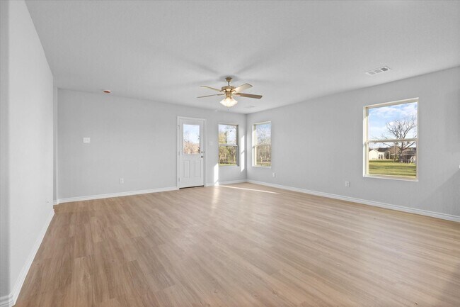 Building Photo - 1102 Riggs St