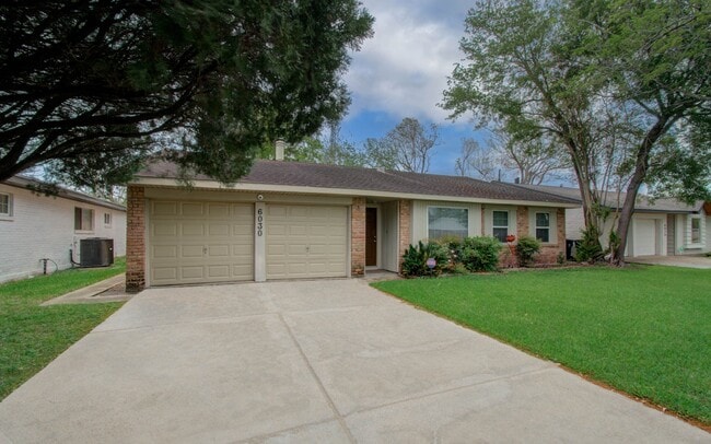 Photo - 6030 Willowbend Blvd
