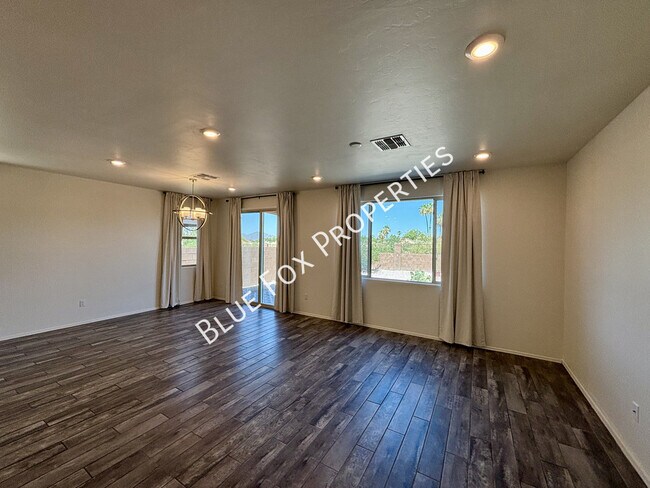Photo - 6217 N Saguaro Post Pl